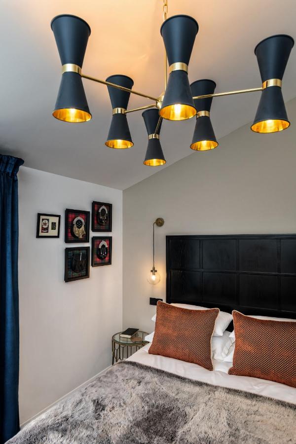 Relax in Super Size Copper Tub - 2 bedroom villa Inverness Buitenkant foto